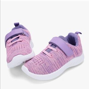 Toddler Size 6 Sneakers